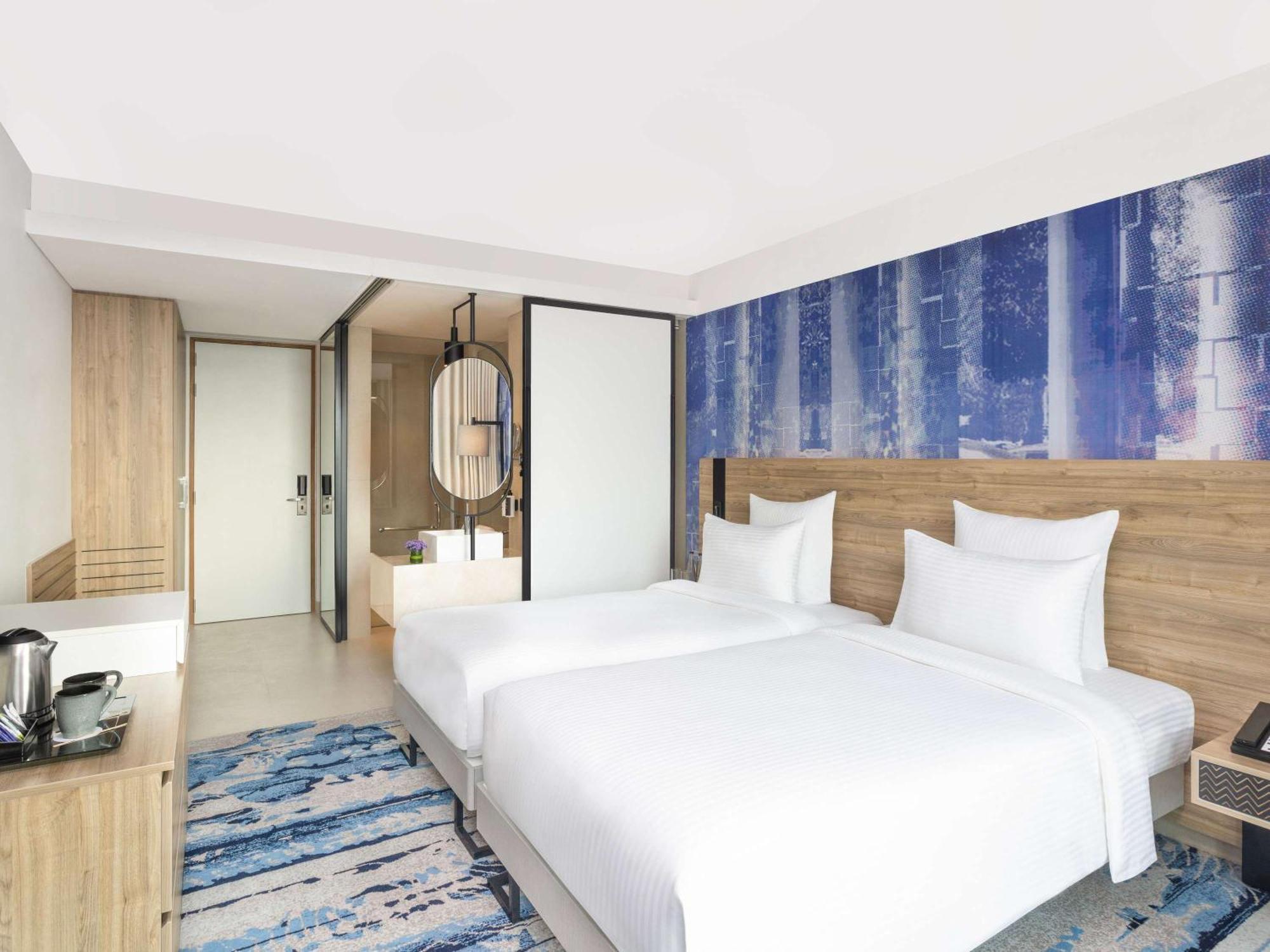 Novotel New Delhi City Centre Екстер'єр фото