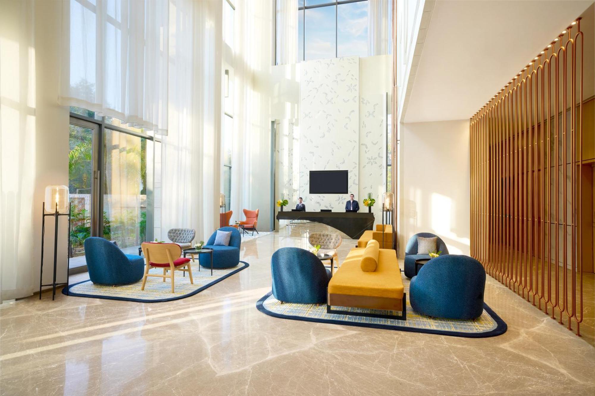 Novotel New Delhi City Centre Екстер'єр фото