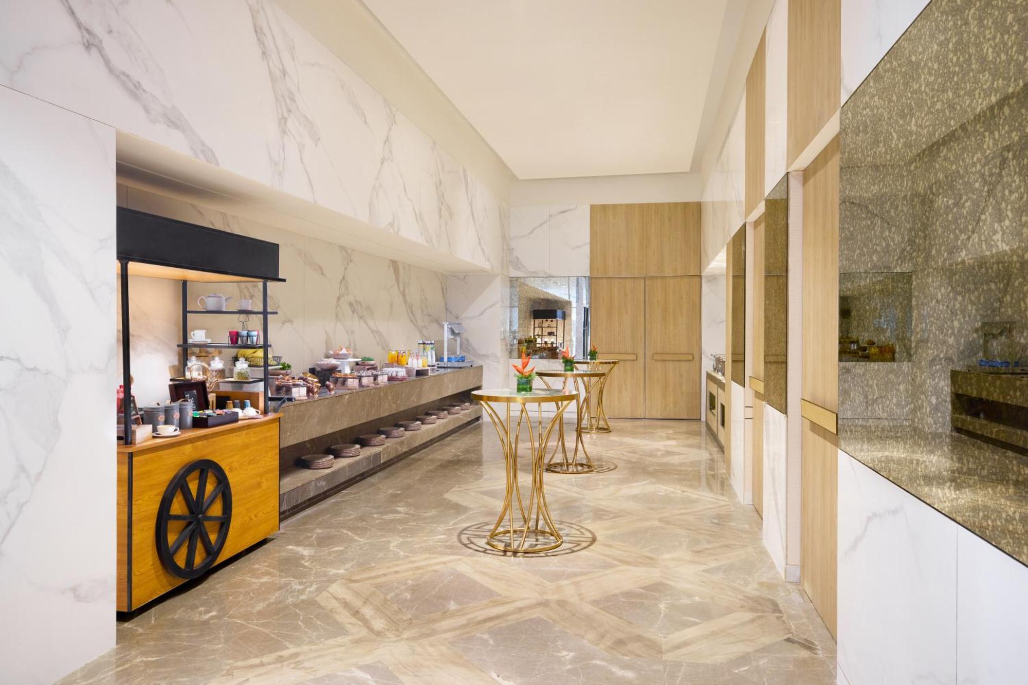 Novotel New Delhi City Centre Екстер'єр фото