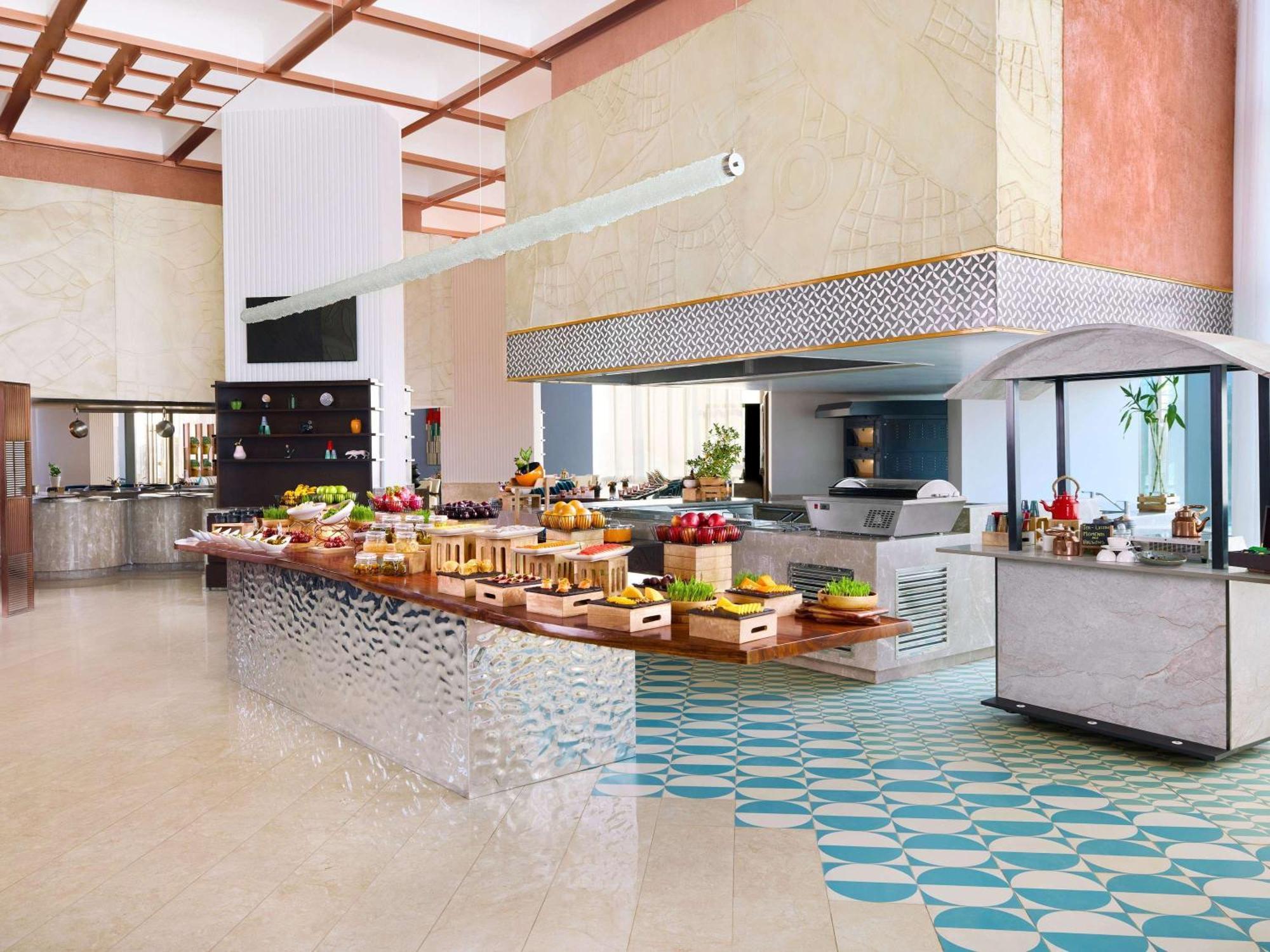 Novotel New Delhi City Centre Екстер'єр фото