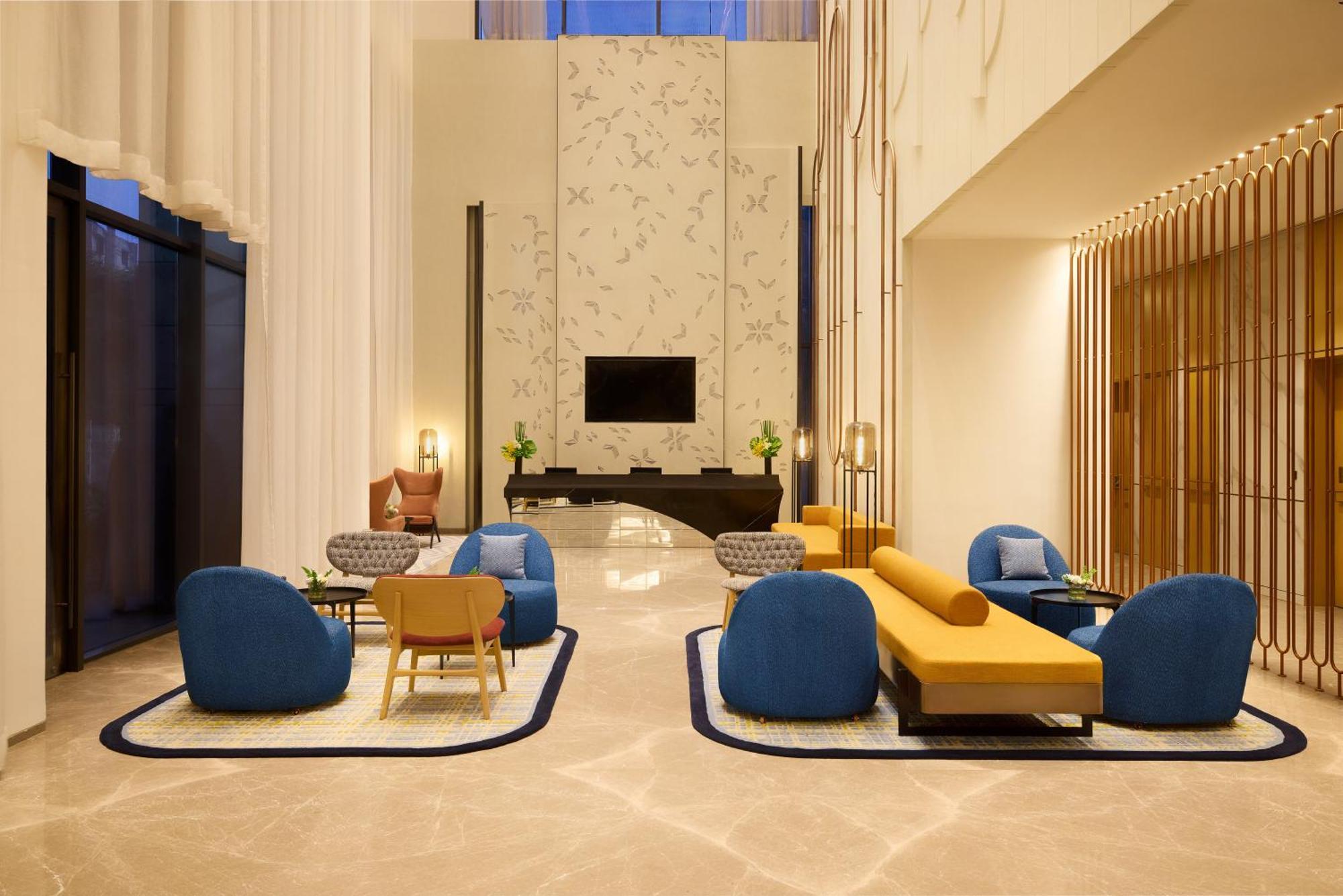 Novotel New Delhi City Centre Екстер'єр фото